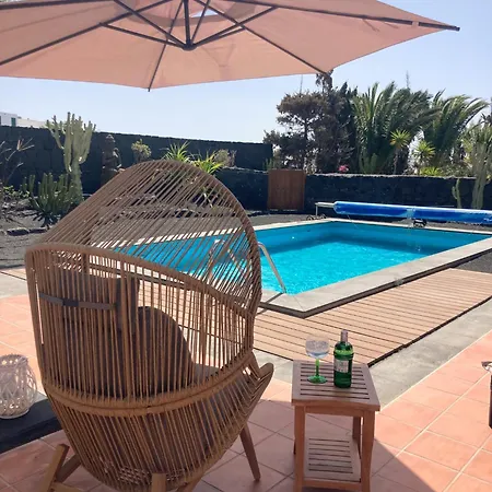 Villa Casa Keo, *